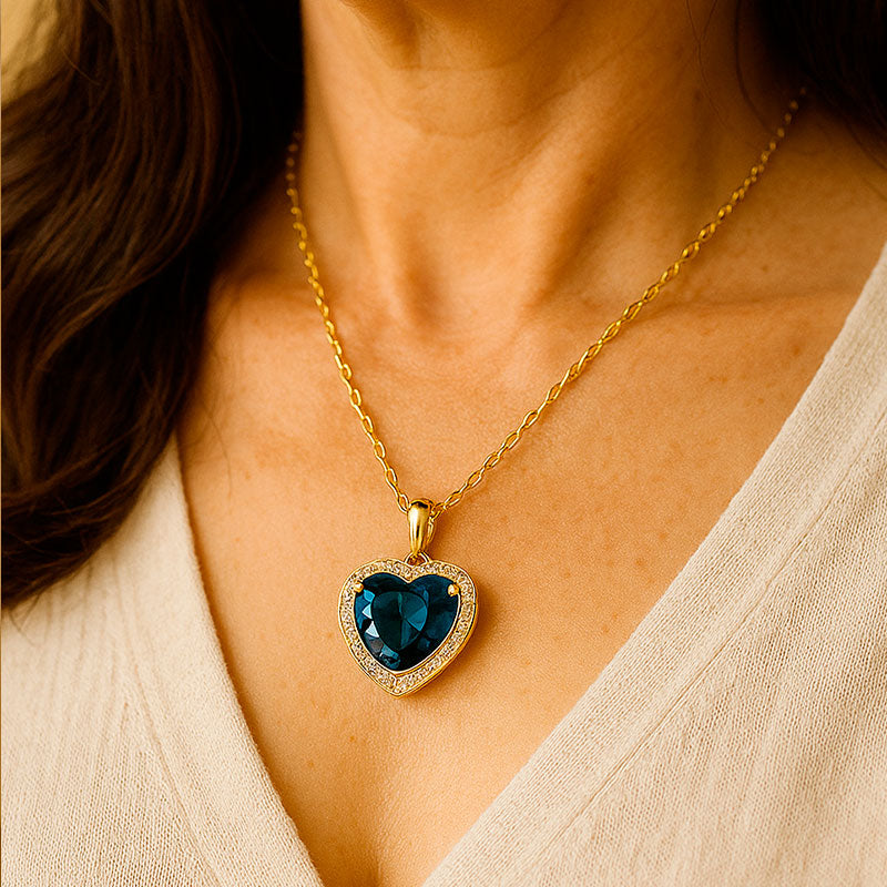 Isabella™ | Collar Corazón del Nilo